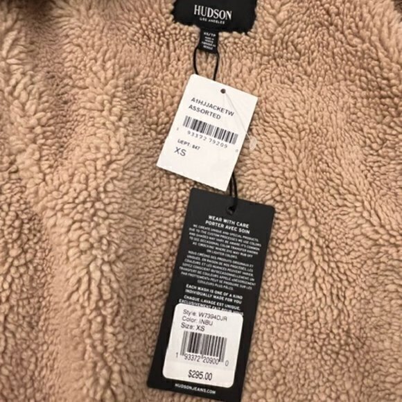 🎉PRICE REDUCED🎉 HUDSON Jeans Red Denim Trucker Jacket‎ Sherpa Size XS $295 NWT - Picture 12 of 15